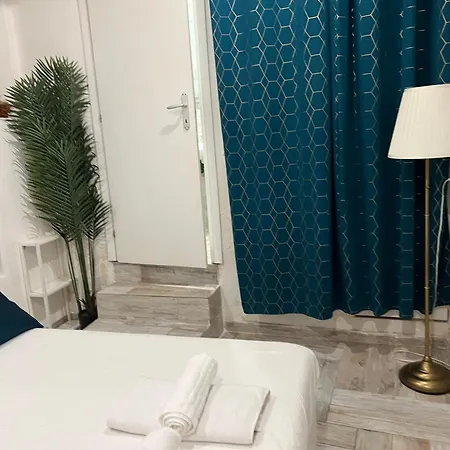 Characteristic & Modern In Trastevere Roma